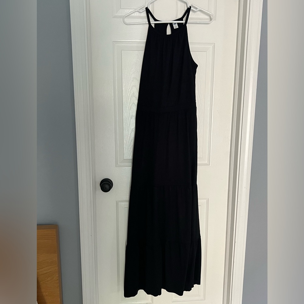 Old Navy tiered Maxi black S tall